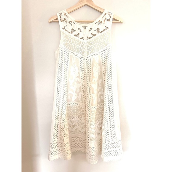 Vanessa Virginia Dresses & Skirts - Anthropologie Vanessa Virginia Shift Dress Size 2 Graduation Bridal Cottagecore‎